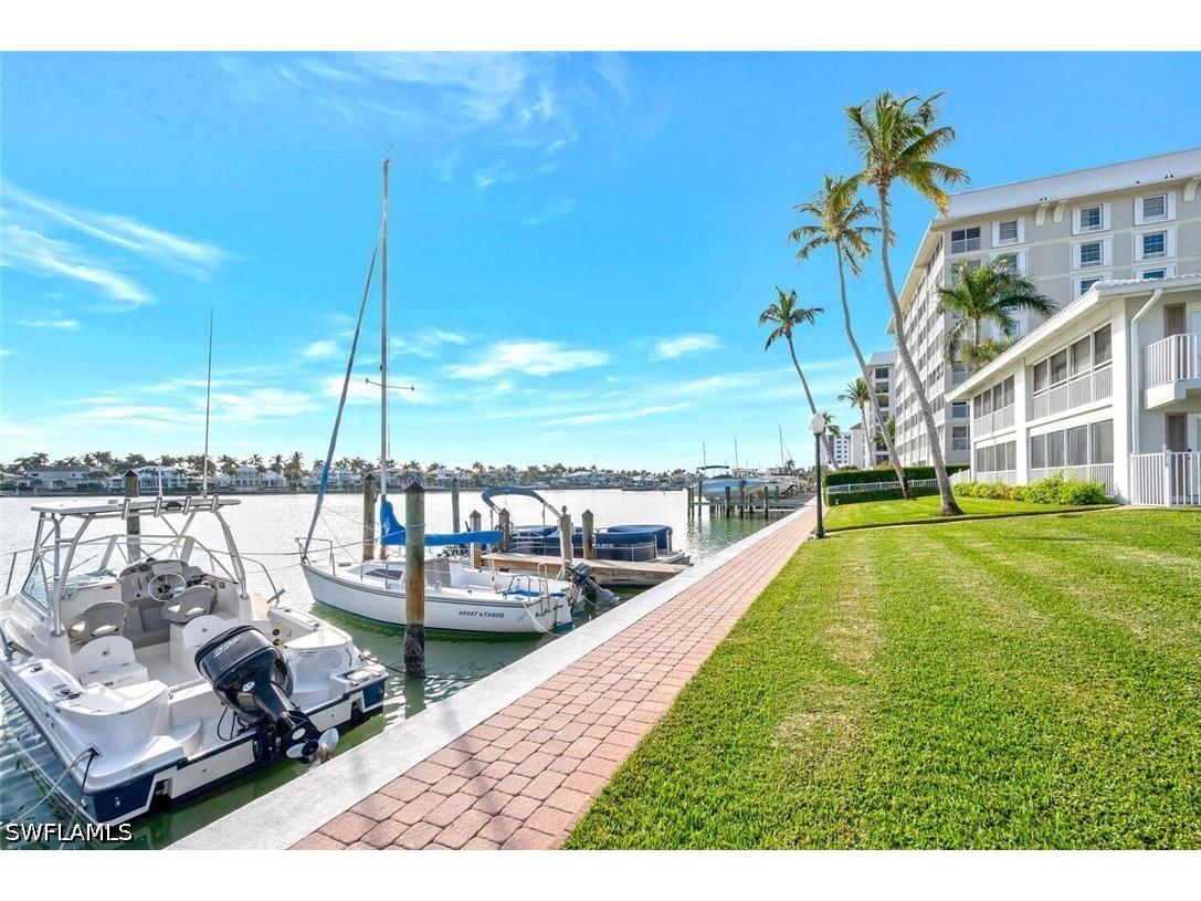 2800 Gulf Shore Boulevard N #304 Naples FL 34103 226020851 image37
