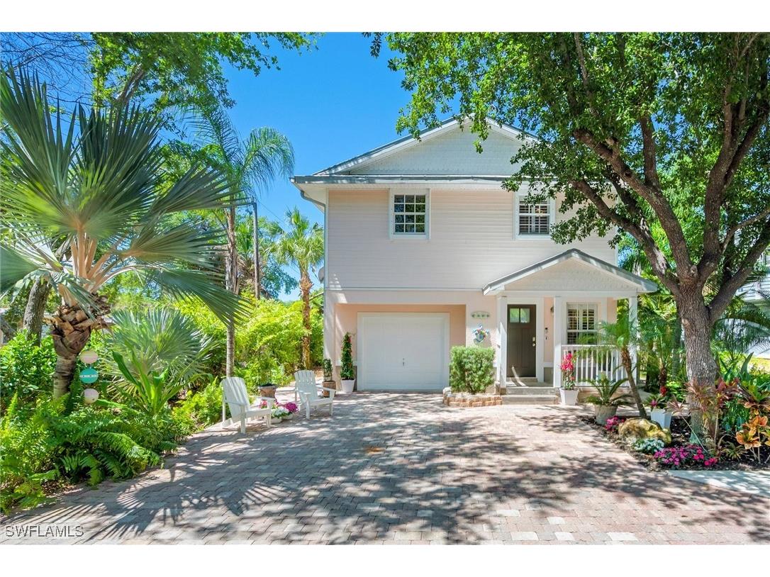 2800 Lakeview Drive #5 Naples FL 34112 225032417 image1