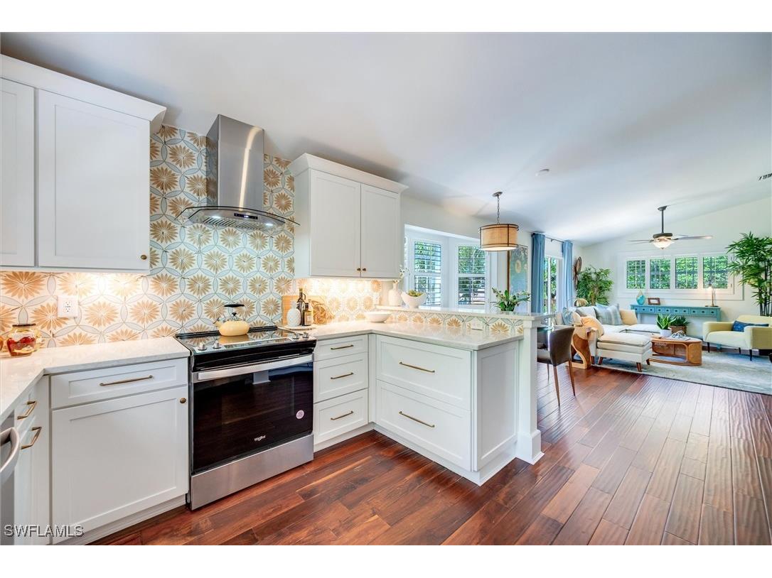 2800 Lakeview Drive #5 Naples FL 34112 225080240 image11