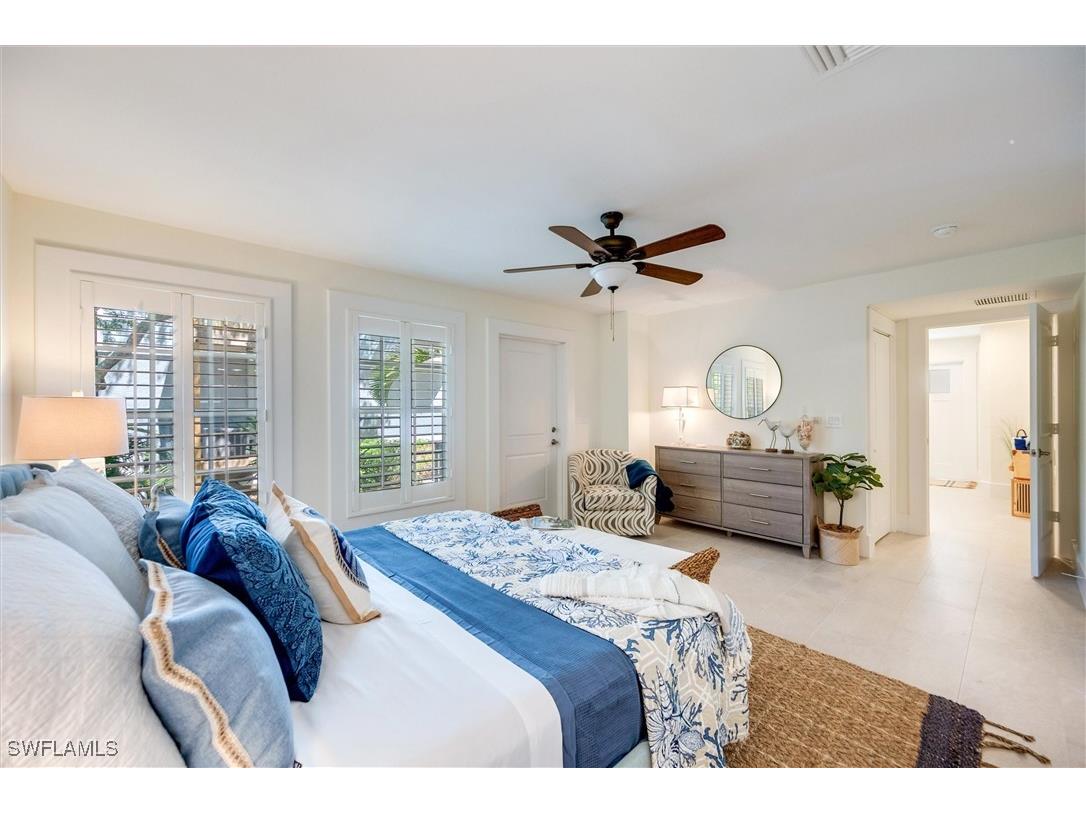 2800 Lakeview Drive #5 Naples FL 34112 225080240 image18