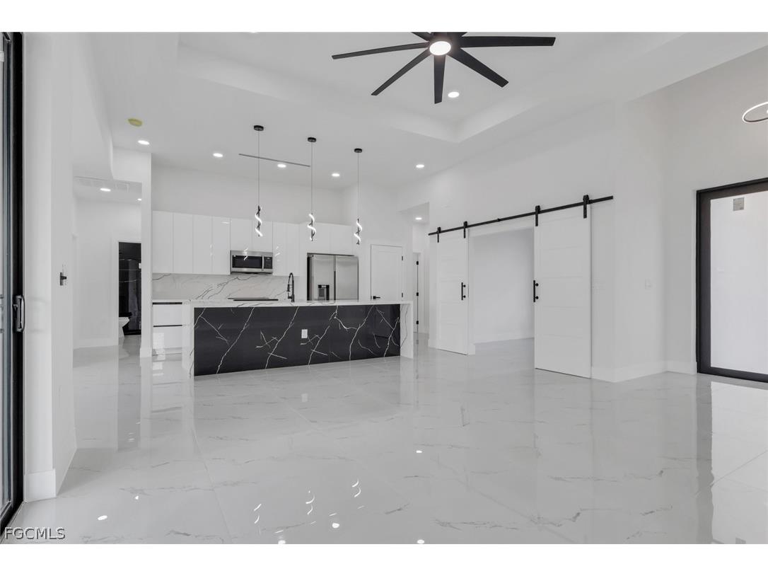 2800 NE 4th Place Cape Coral FL 33909 2026011651 image4