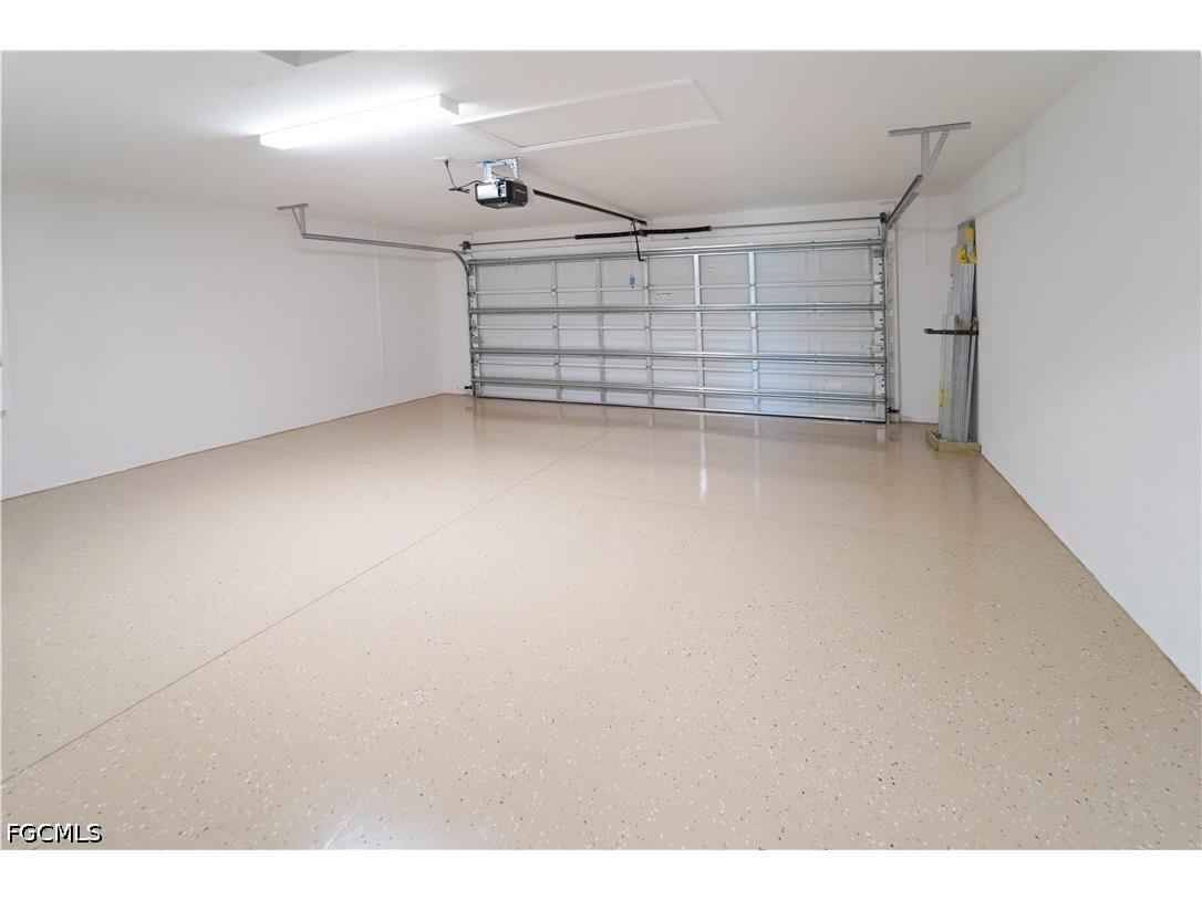2800 NW 25th Terrace Cape Coral FL 33993 2026017791 image17