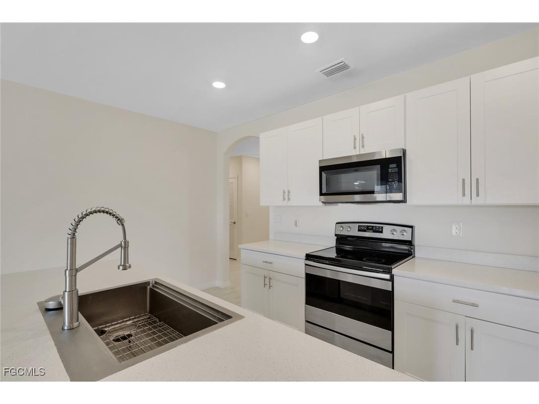 2800 NW 6th Avenue Cape Coral FL 33993 2025021462 image5