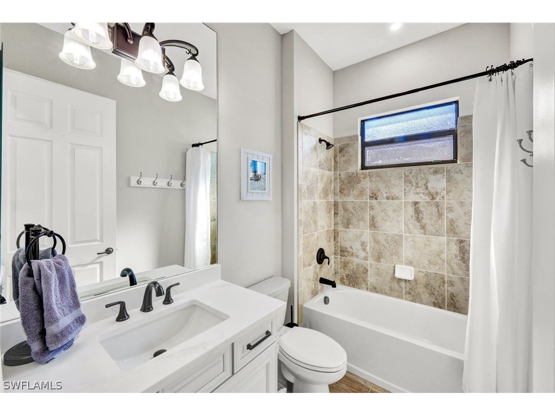 28007 Kerry Court Bonita Springs FL 34135 226006038 image23