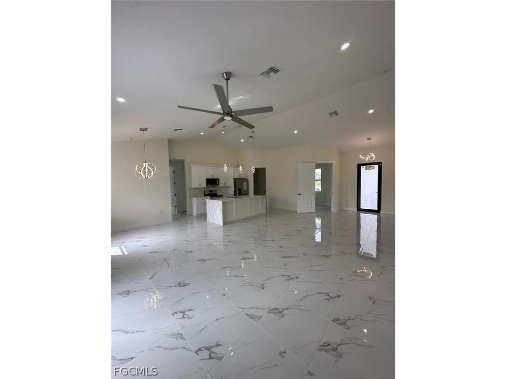 2801 1st Street W Lehigh Acres FL 33971 2026008939 image3