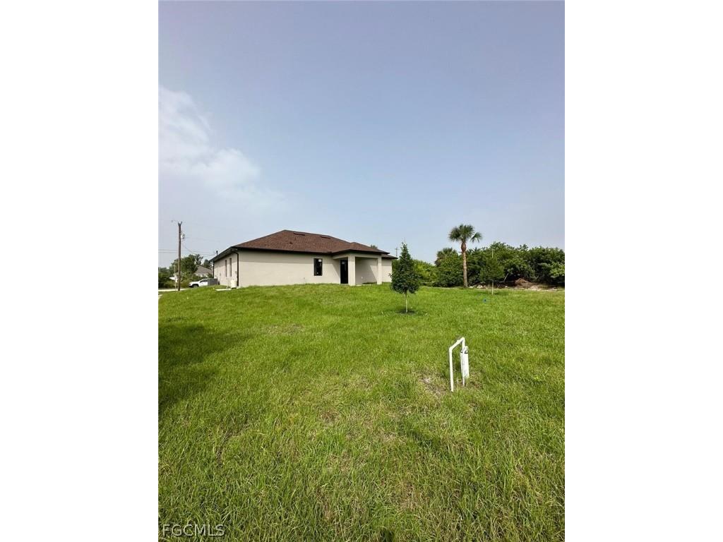 2801 1st Street W Lehigh Acres FL 33971 2026008939 image32