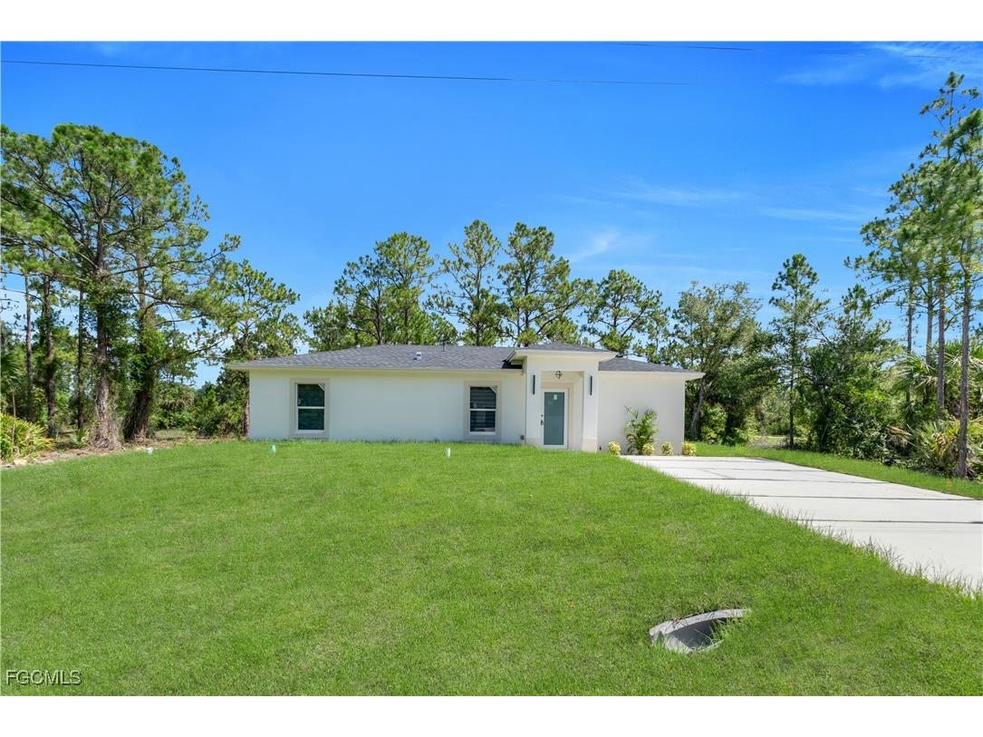 2801 42nd Street W Lehigh Acres FL 33971 2025005183 image3