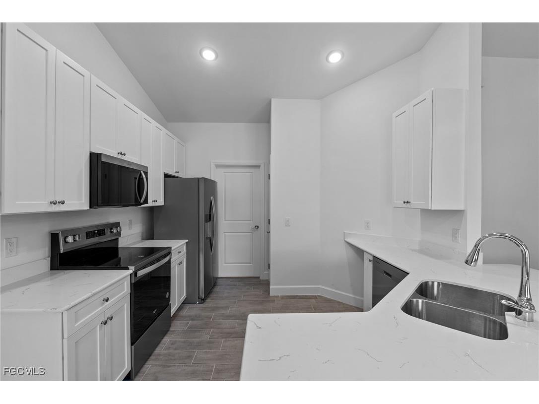 2801 50th Street SW Lehigh Acres FL 33976 2025009117 image29