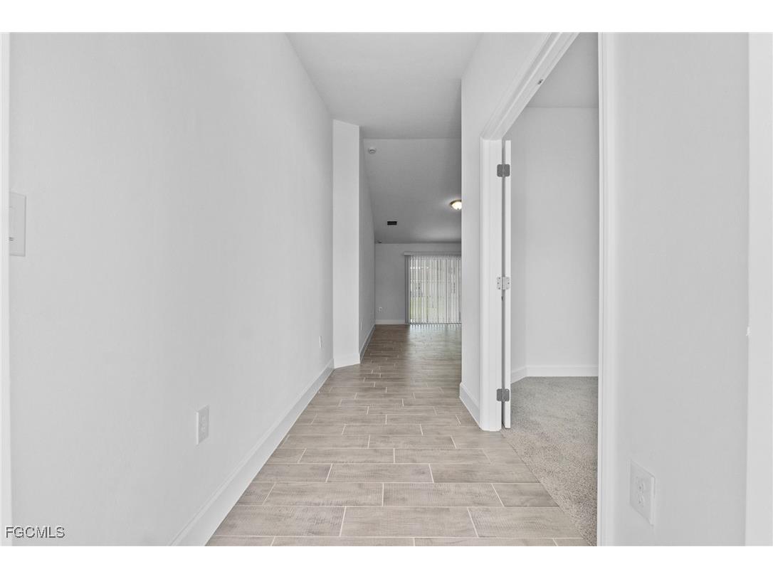 2801 50th Street SW Lehigh Acres FL 33976 2025009117 image4