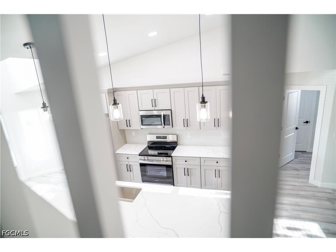 2801 Flora Avenue N Lehigh Acres FL 33971 2026021259 image9