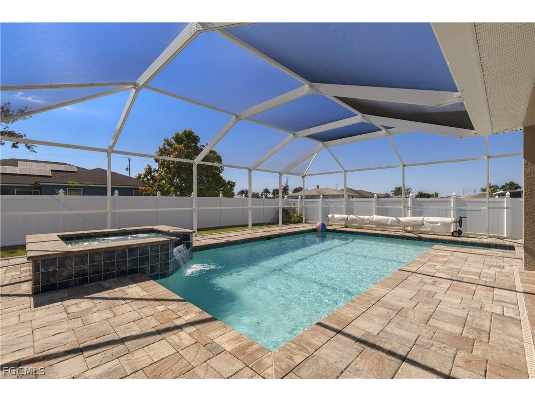 2801 NW 2nd Place Cape Coral FL 33993 2026009010 image1