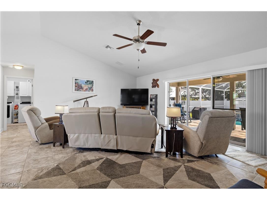 2801 NW 2nd Place Cape Coral FL 33993 2026009010 image12