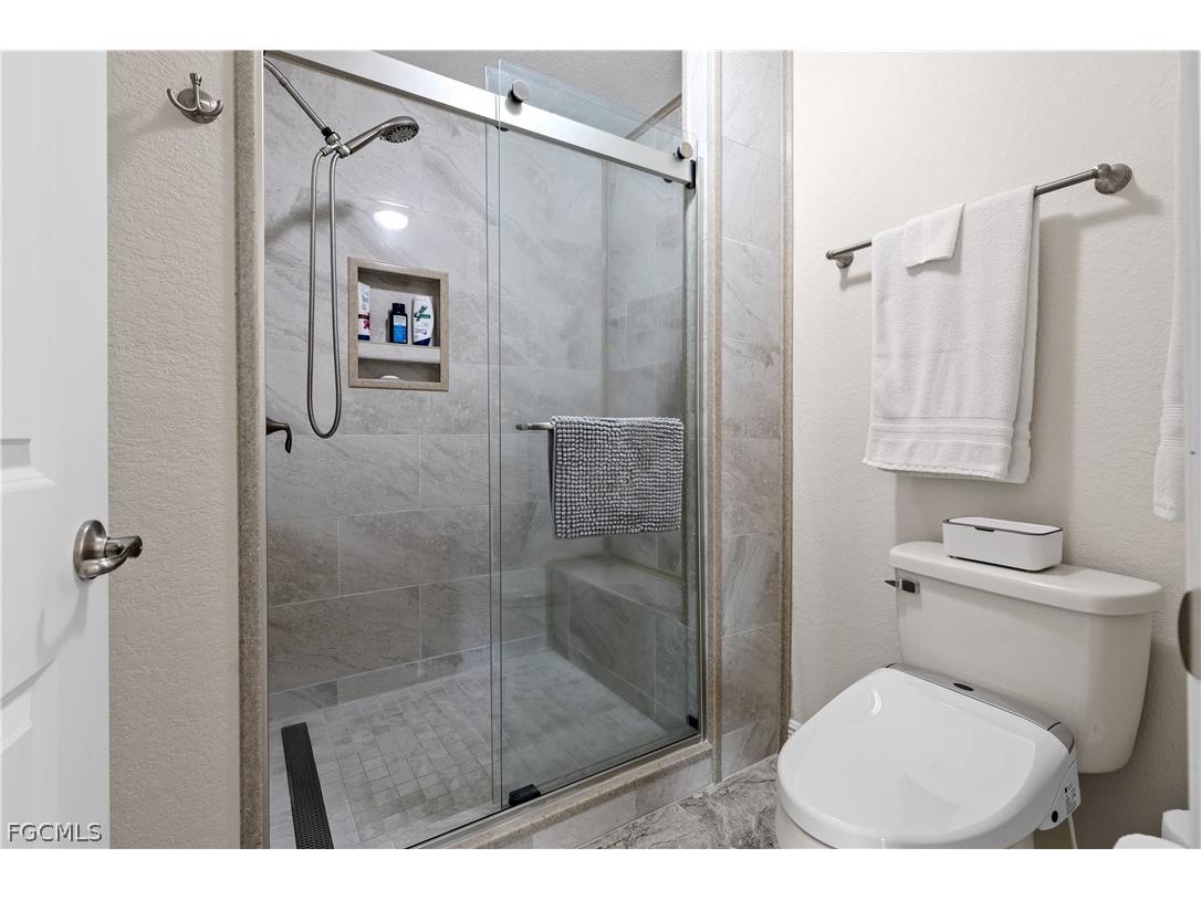 2801 NW 2nd Place Cape Coral FL 33993 2026009010 image19