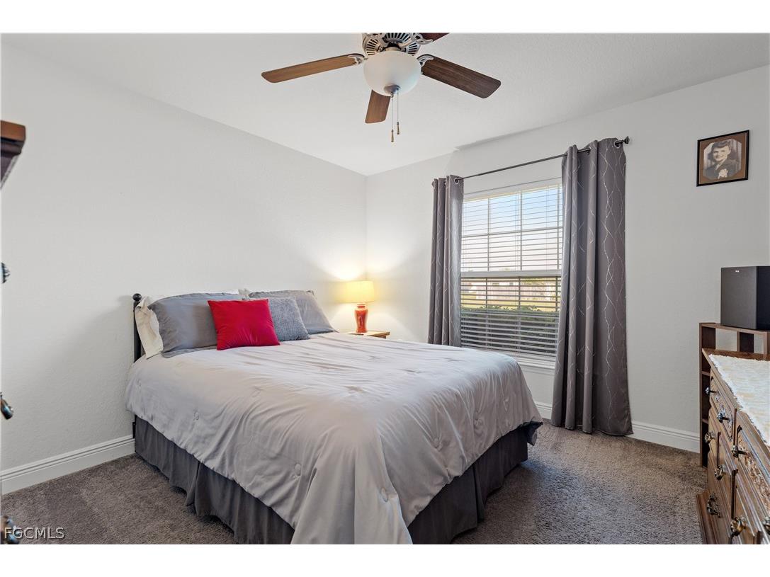 2801 NW 2nd Place Cape Coral FL 33993 2026009010 image22