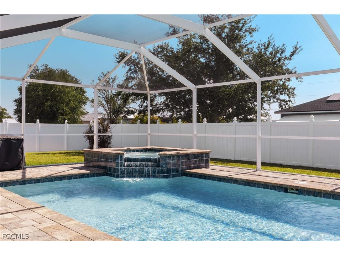 2801 NW 2nd Place Cape Coral FL 33993 2026009010 image28