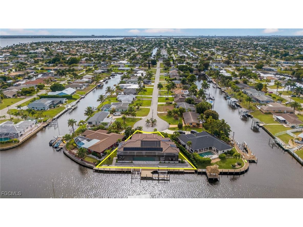 2801 SE 18th Court Cape Coral FL 33904 2026001681 image6