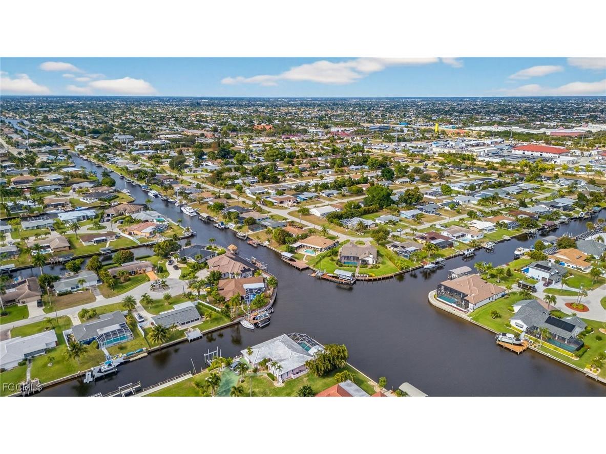2801 SE 18th Court Cape Coral FL 33904 2026001681 image8