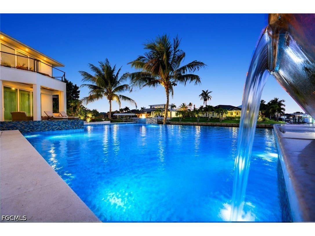 2801 SW 39th Terrace Cape Coral FL 33914 2026017651 image2