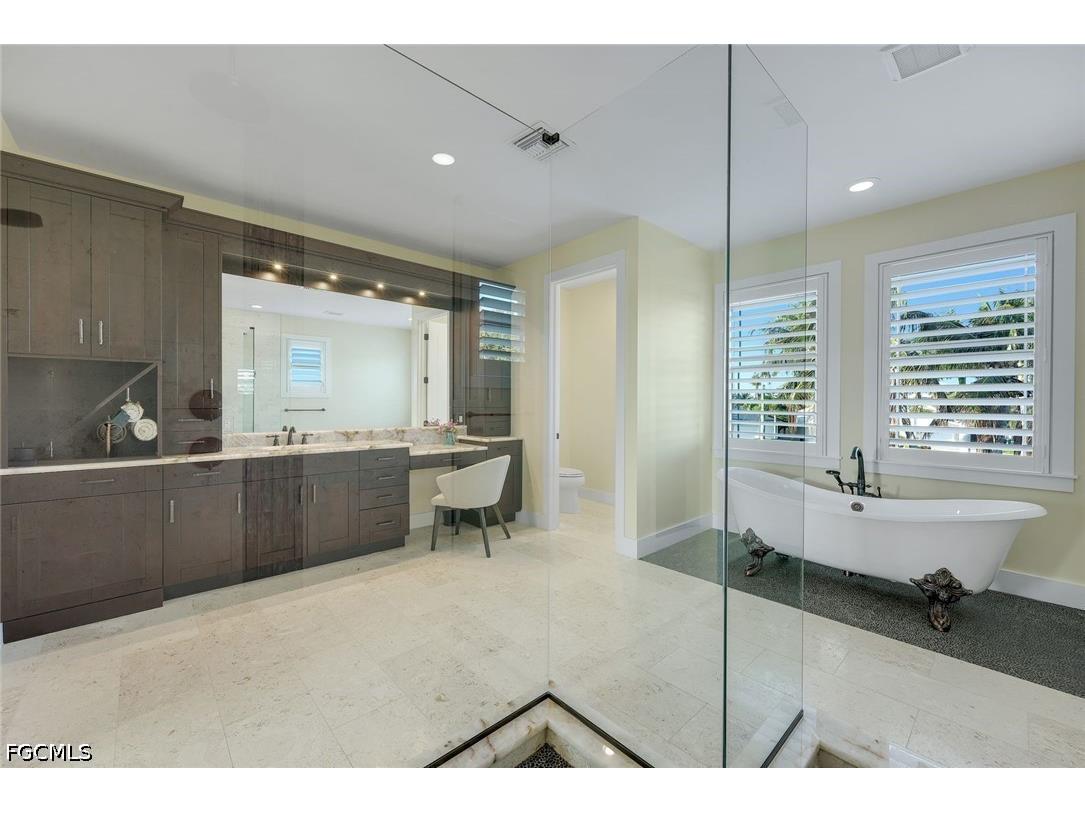 2801 SW 39th Terrace Cape Coral FL 33914 2026017651 image34