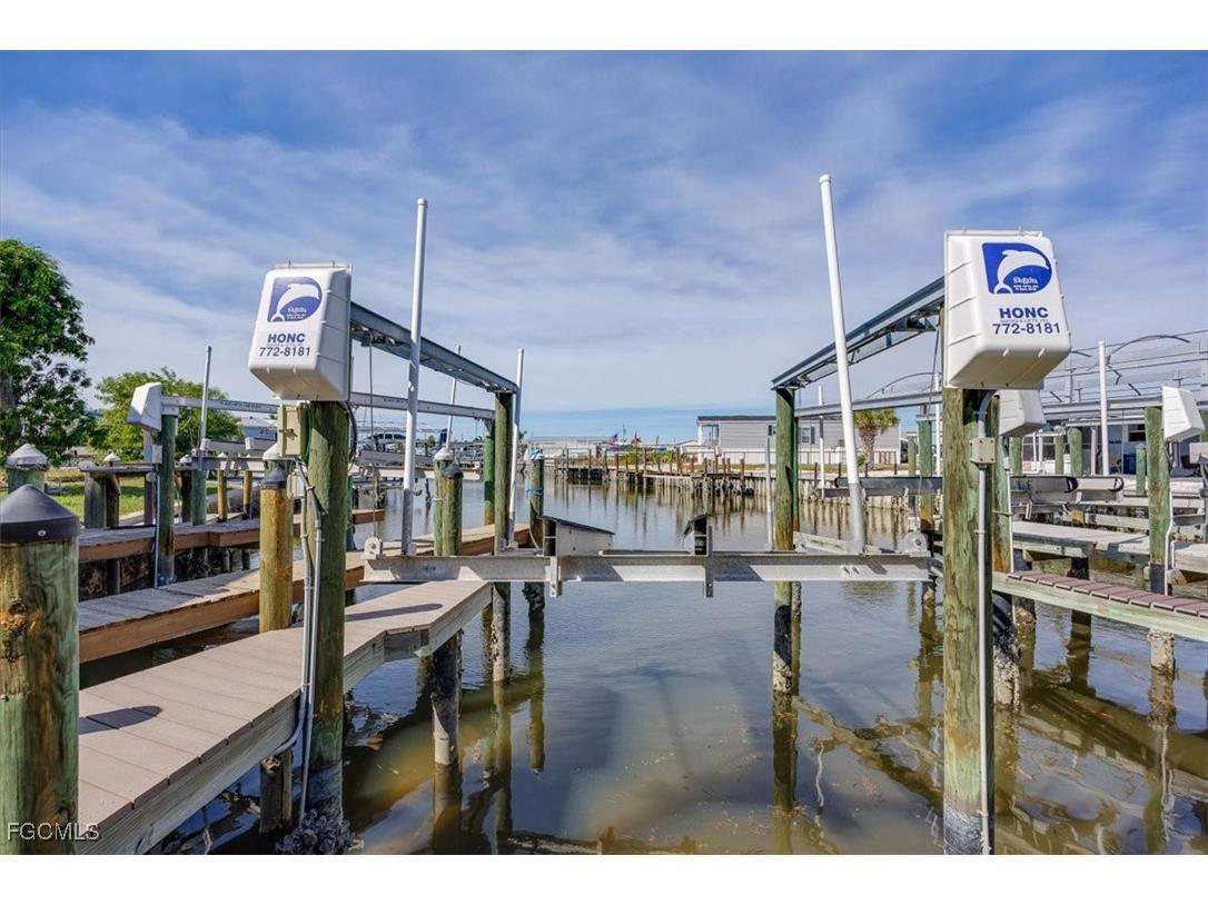 2801 York Road Saint James City FL 33956 2025020274 image30