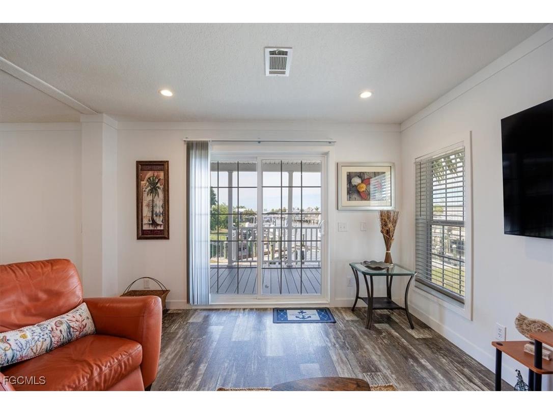 2801 York Road Saint James City FL 33956 2025020274 image8