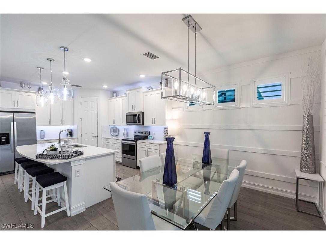 28013 Seasons Tide Avenue Bonita Springs FL 34135 223090299 image1