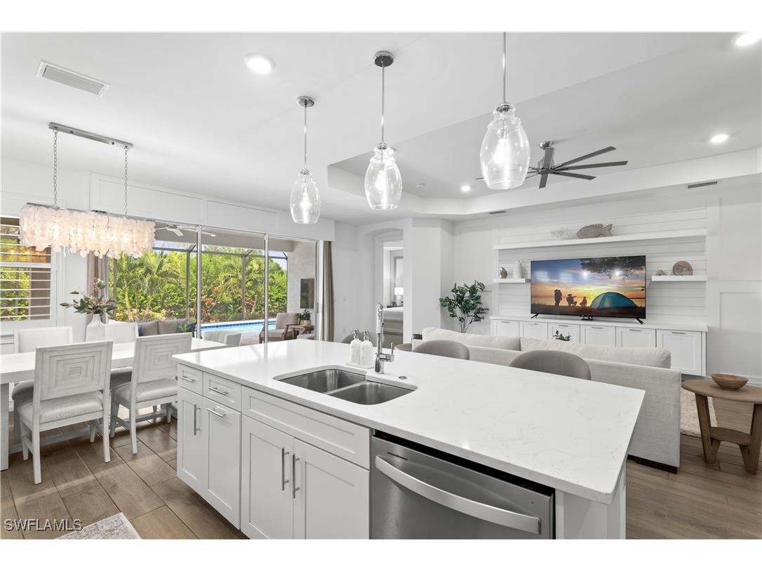 28013 Seasons Tide Avenue Bonita Springs FL 34135 225073842 image15