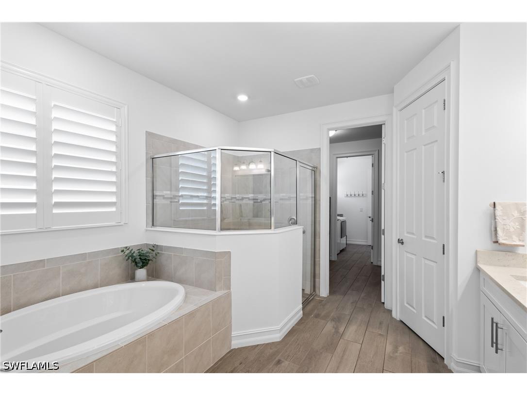 28013 Seasons Tide Avenue Bonita Springs FL 34135 226013979 image19