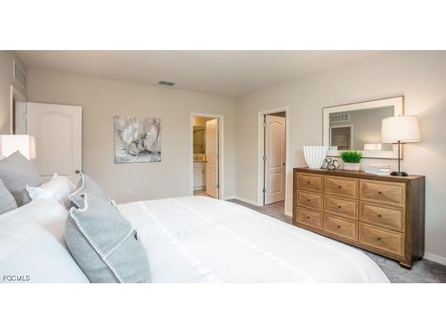 2802 13th Street SW Lehigh Acres FL 33976 2025022095 image8