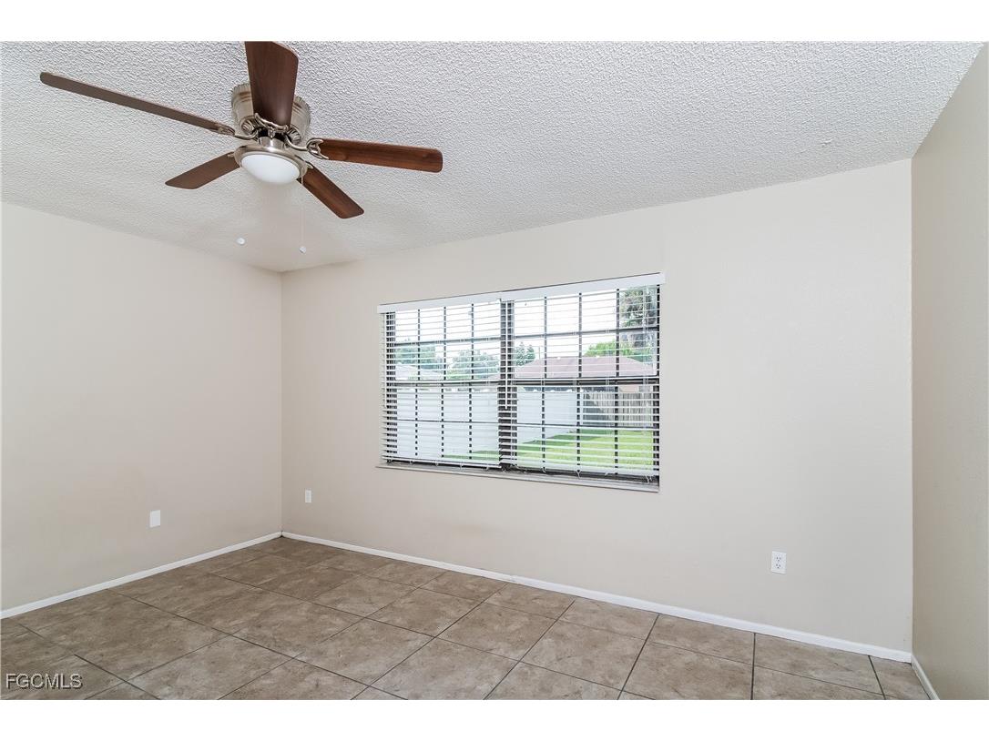 2802 31st Street SW Lehigh Acres FL 33971 2025020073 image8