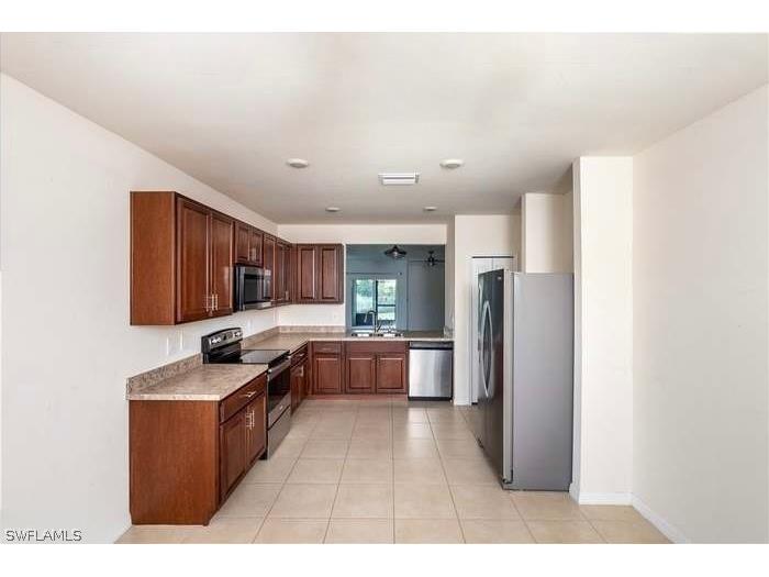 2802 40th Street SW Lehigh Acres FL 33976 226009977 image3