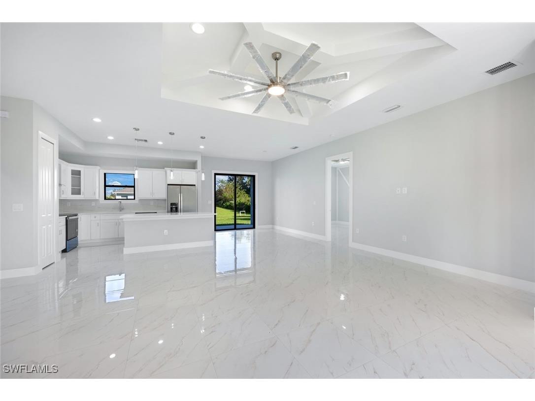 2802 63rd Street W Lehigh Acres FL 33971 225074710 image1