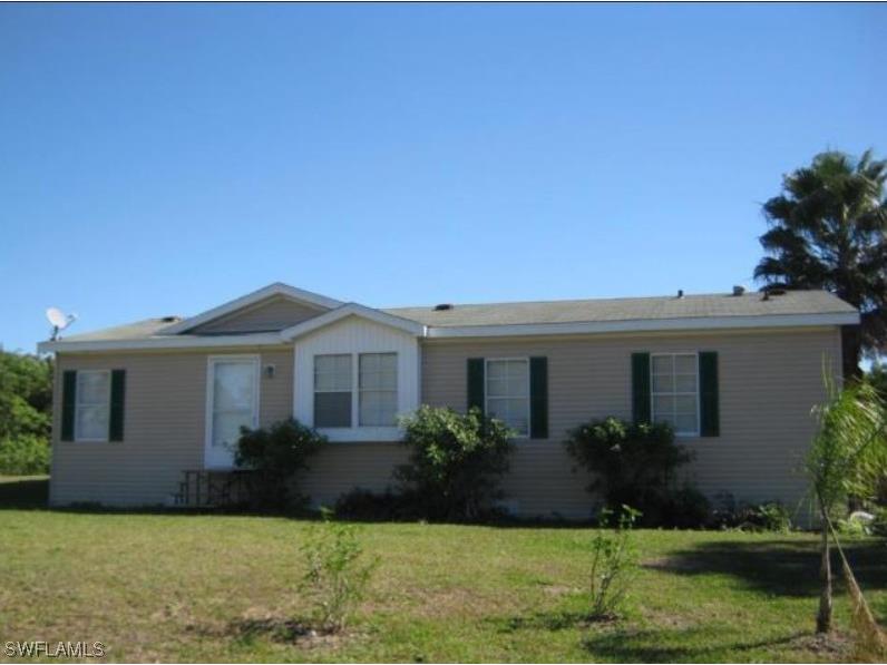 2802 Gene Avenue N Lehigh Acres FL 33971 223073687 image1