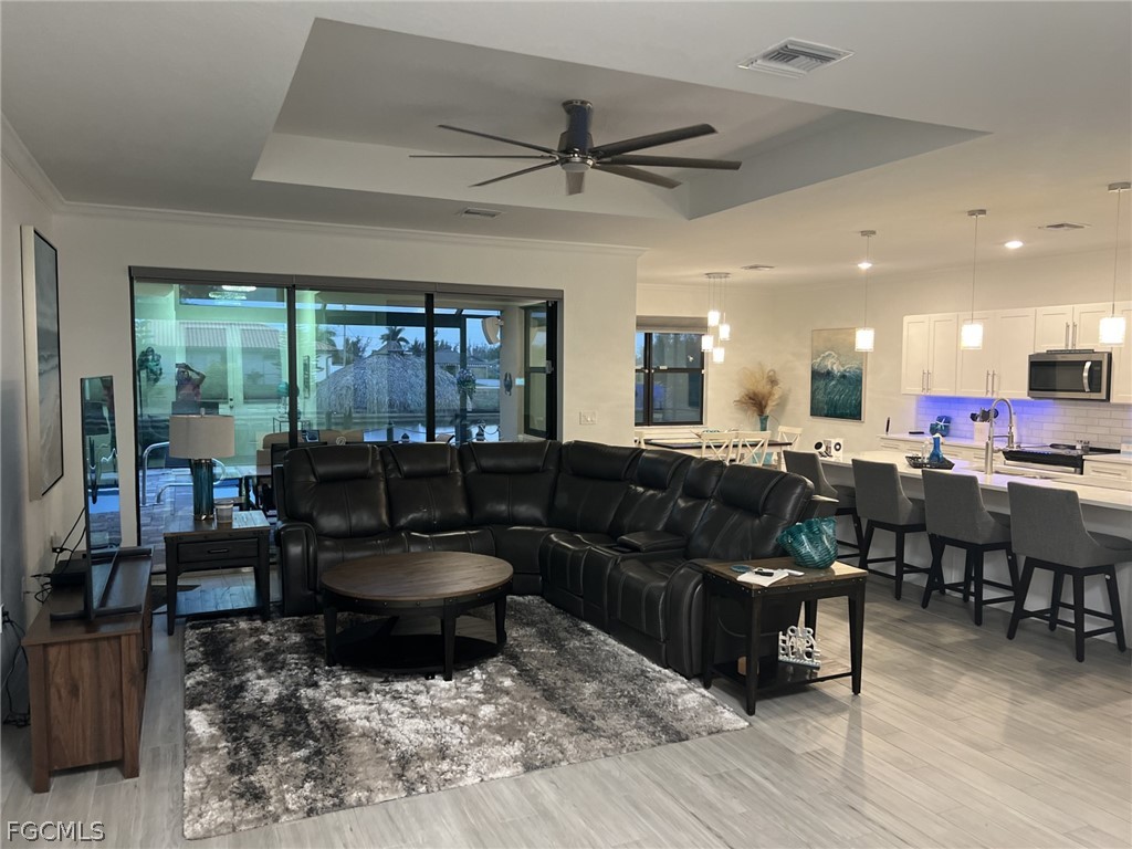 2802 NW 14th Terrace Cape Coral FL 33993 2026009005 image2