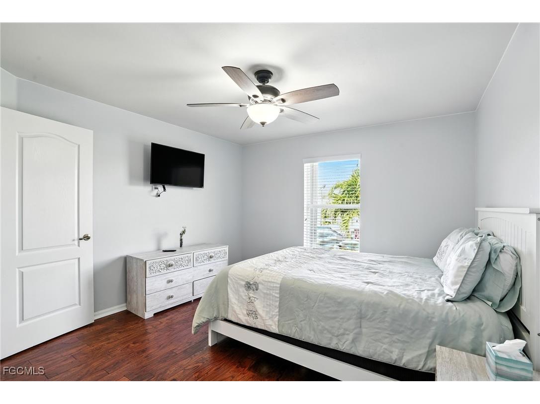 2802 SW 20th Avenue Cape Coral FL 33914 2025004960 image17