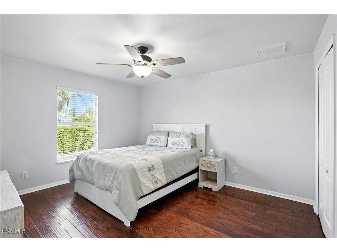 2802 SW 20th Avenue Cape Coral FL 33914 2025004960 image18