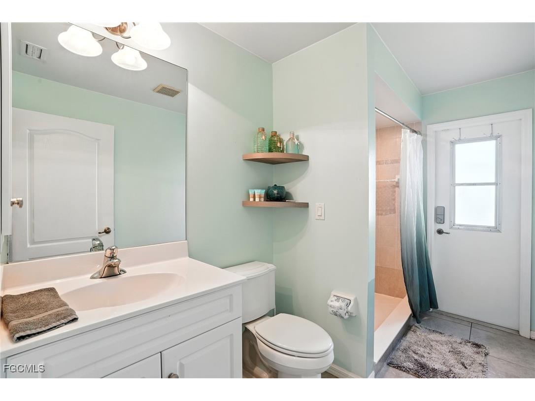 2802 SW 20th Avenue Cape Coral FL 33914 2025004960 image20