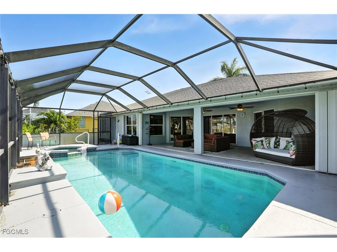 2802 SW 20th Avenue Cape Coral FL 33914 2025004960 image27