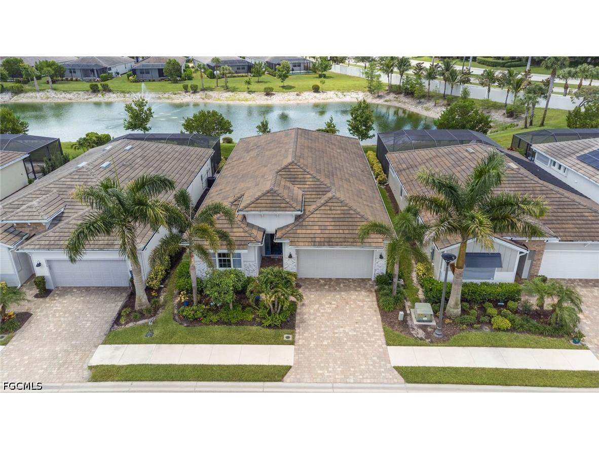 28024 Seasons Tide Avenue Bonita Springs FL 34135 2026025176 image1