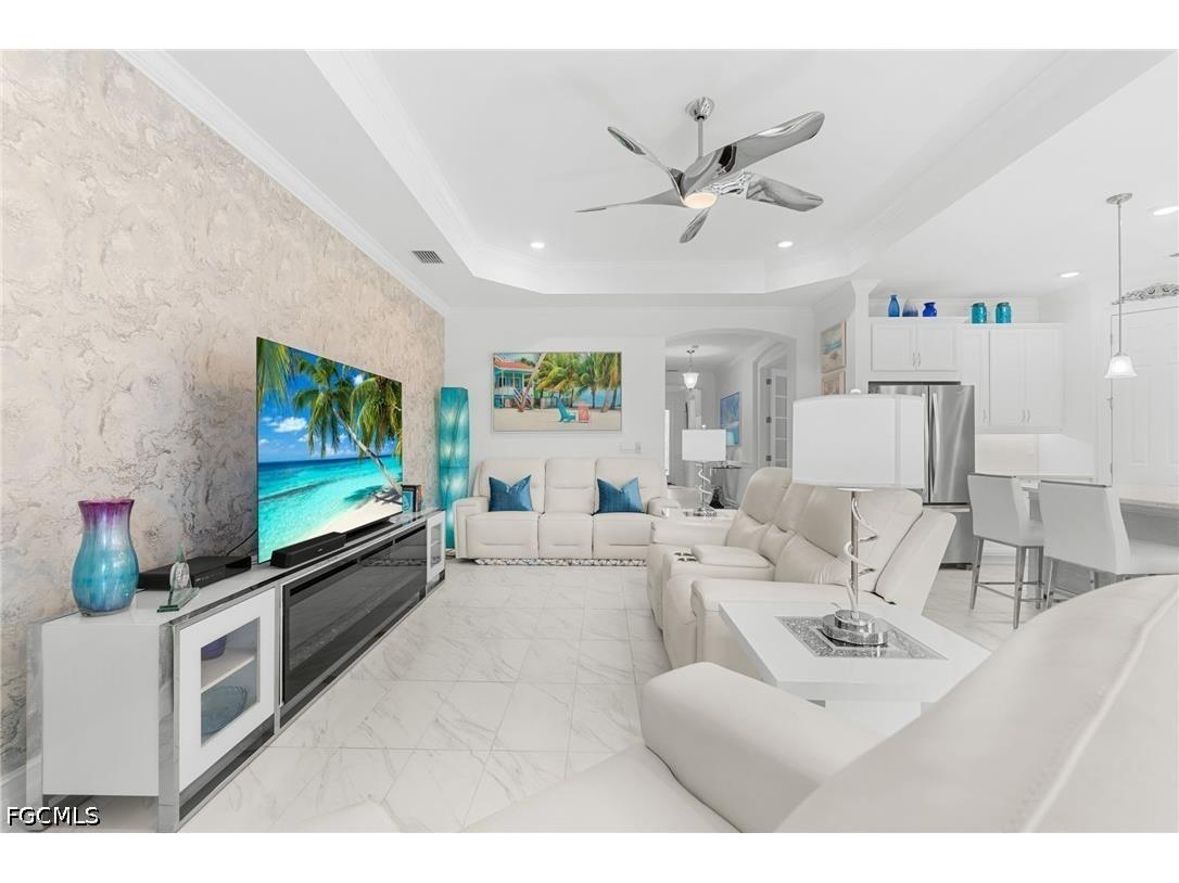 28024 Seasons Tide Avenue Bonita Springs FL 34135 2026025176 image6