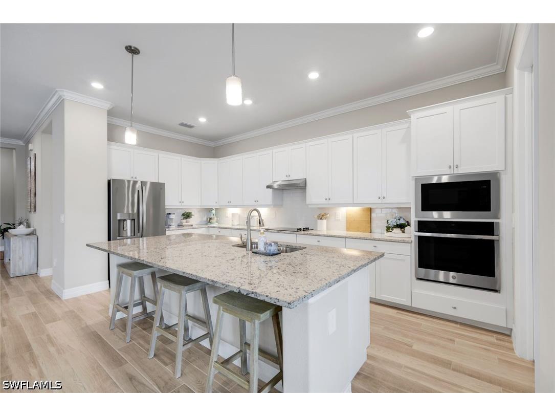 28029 Foxrock Court Bonita Springs FL 34135 226014428 image5
