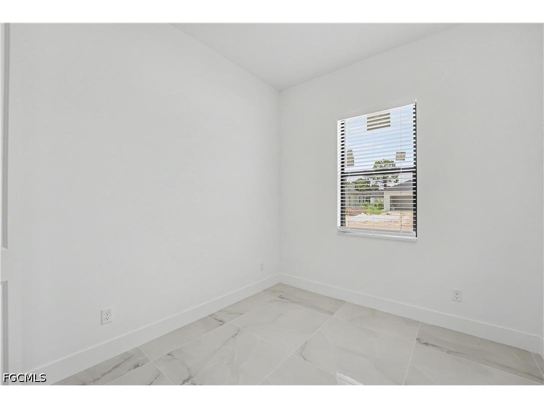 2803 1st Street W Lehigh Acres FL 33971 2026023694 image11