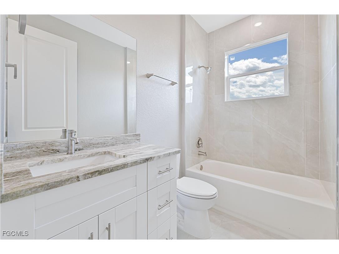 2803 24th Street SW Lehigh Acres FL 33976 2025010207 image17