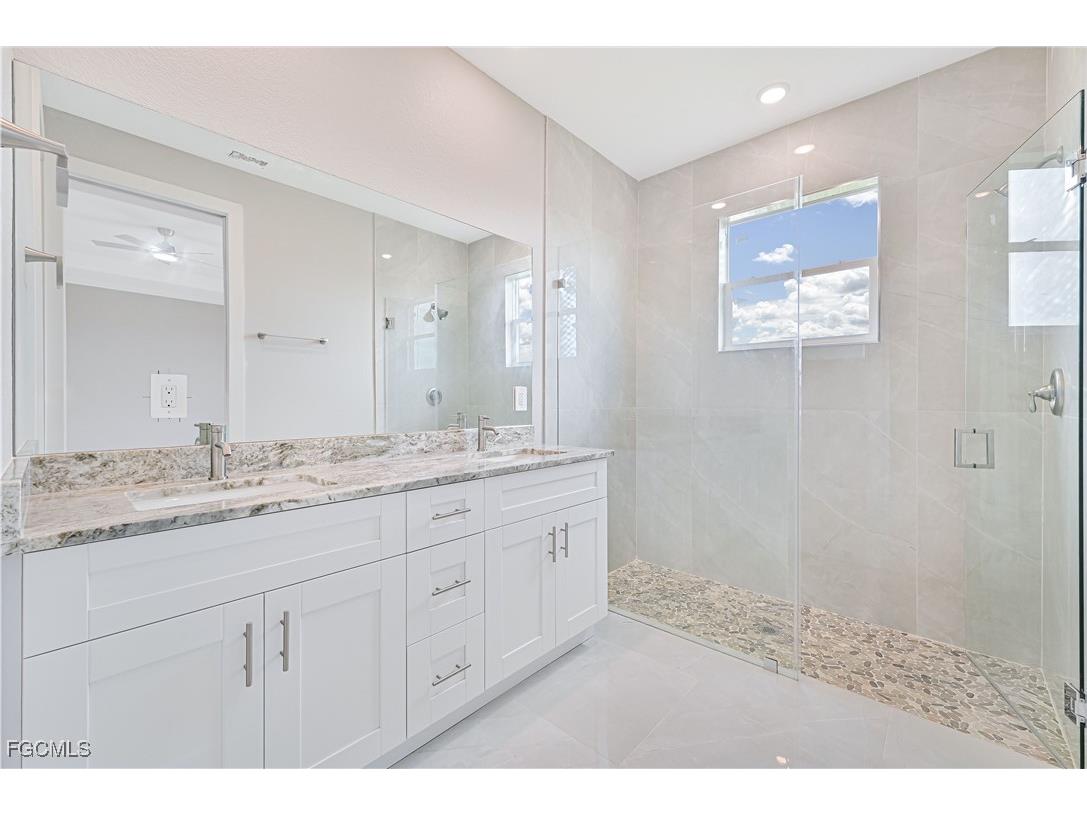 2803 24th Street SW Lehigh Acres FL 33976 2025010207 image22