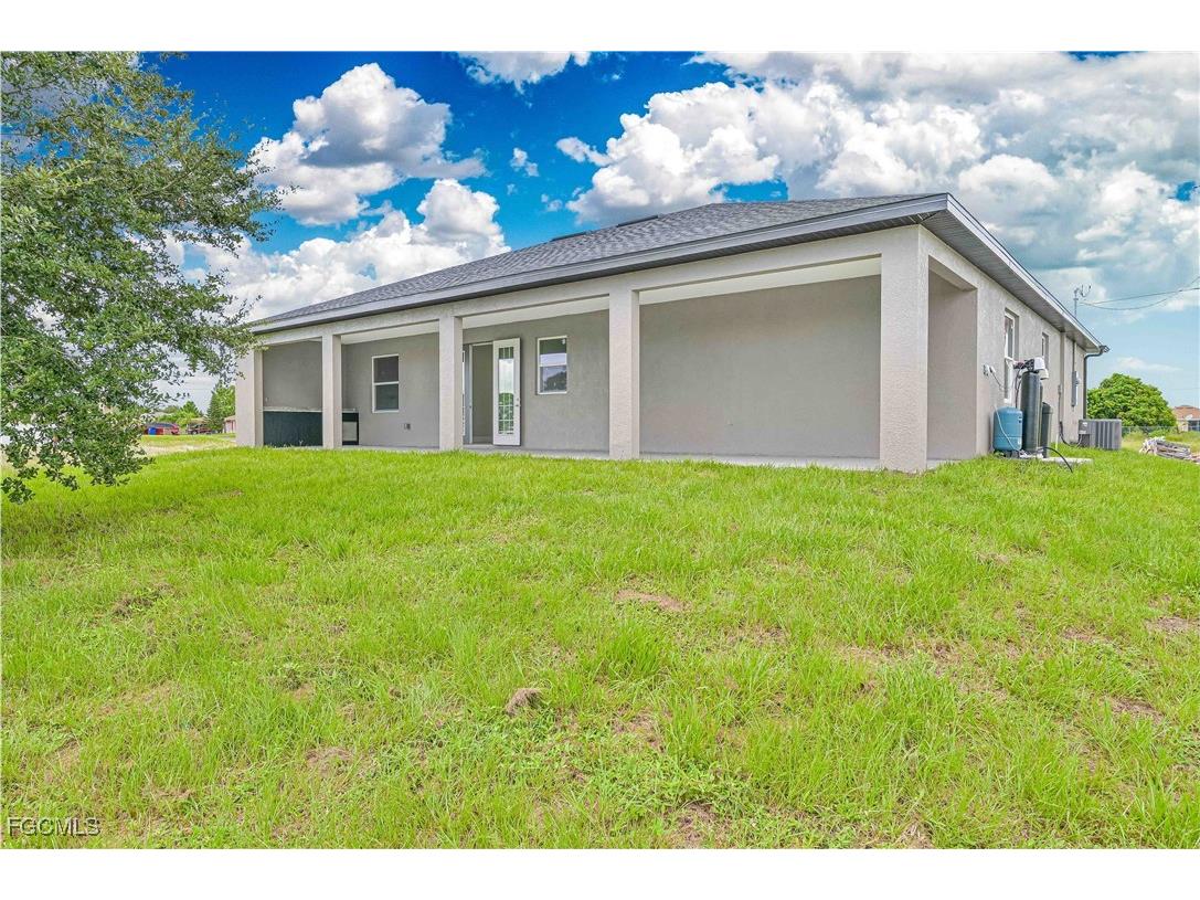 2803 24th Street SW Lehigh Acres FL 33976 2025010207 image24