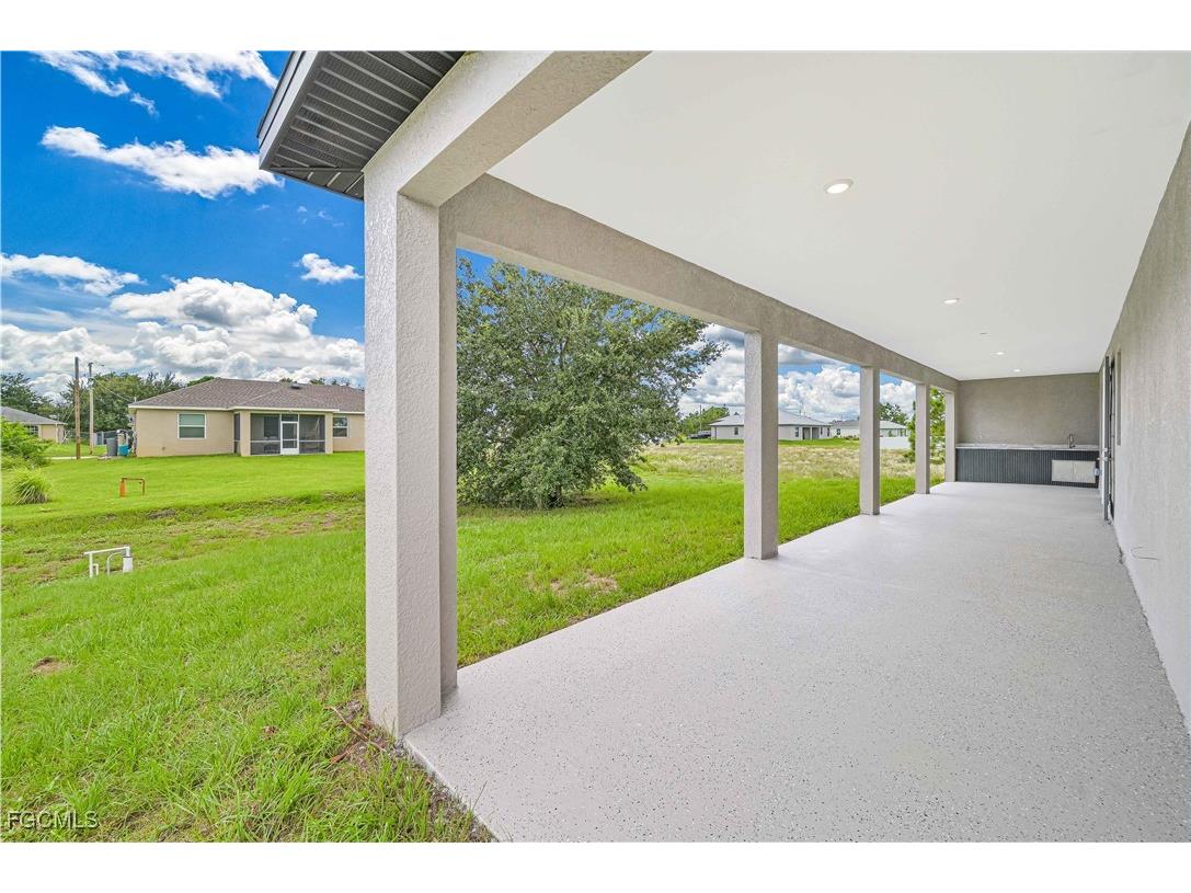 2803 24th Street SW Lehigh Acres FL 33976 2025010207 image26