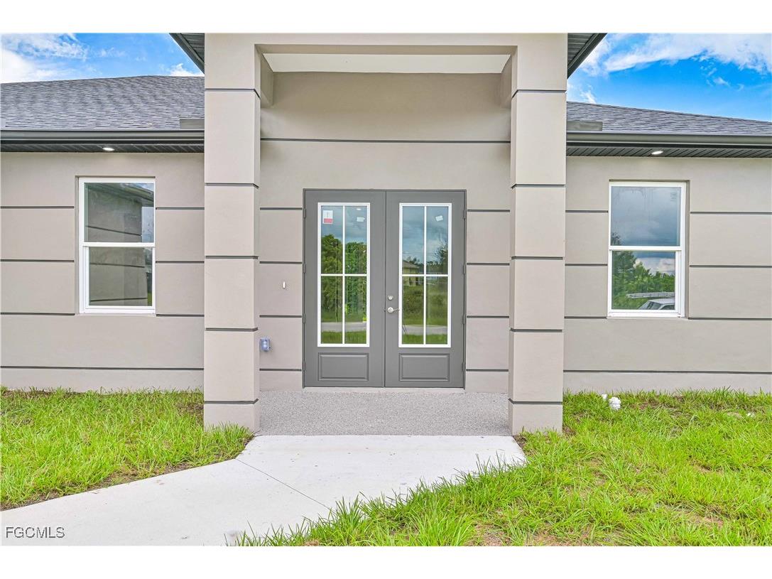 2803 24th Street SW Lehigh Acres FL 33976 2025010207 image5