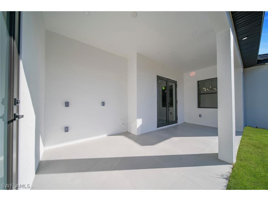 2803 3rd Street W Lehigh Acres FL 33971 226007325 image19