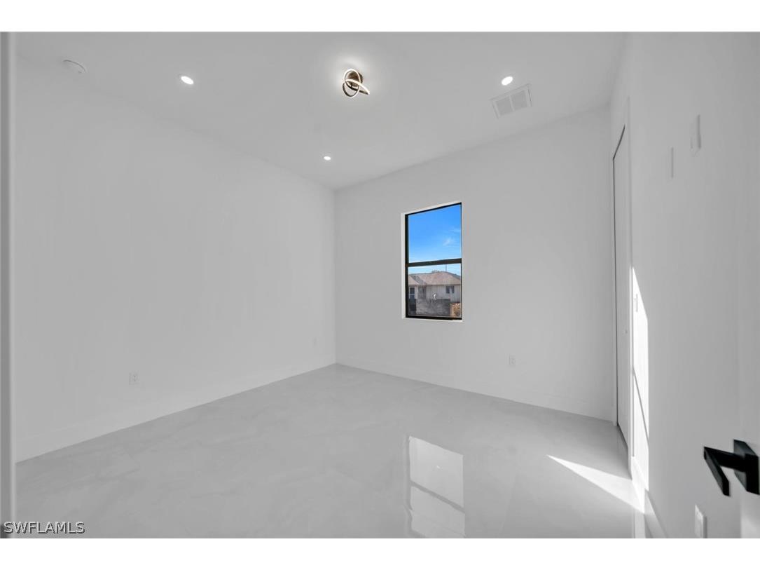 2803 3rd Street W Lehigh Acres FL 33971 226007325 image20