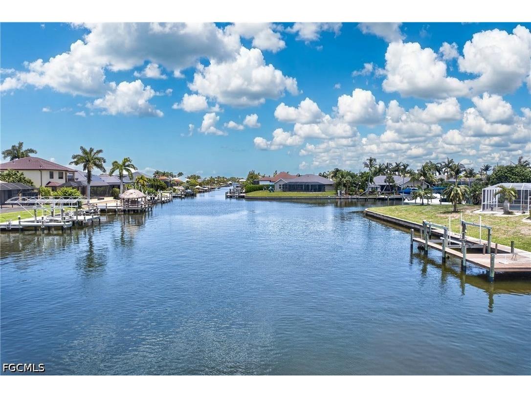 2803 SW 25th Terrace Cape Coral FL 33914 2026024793 image4